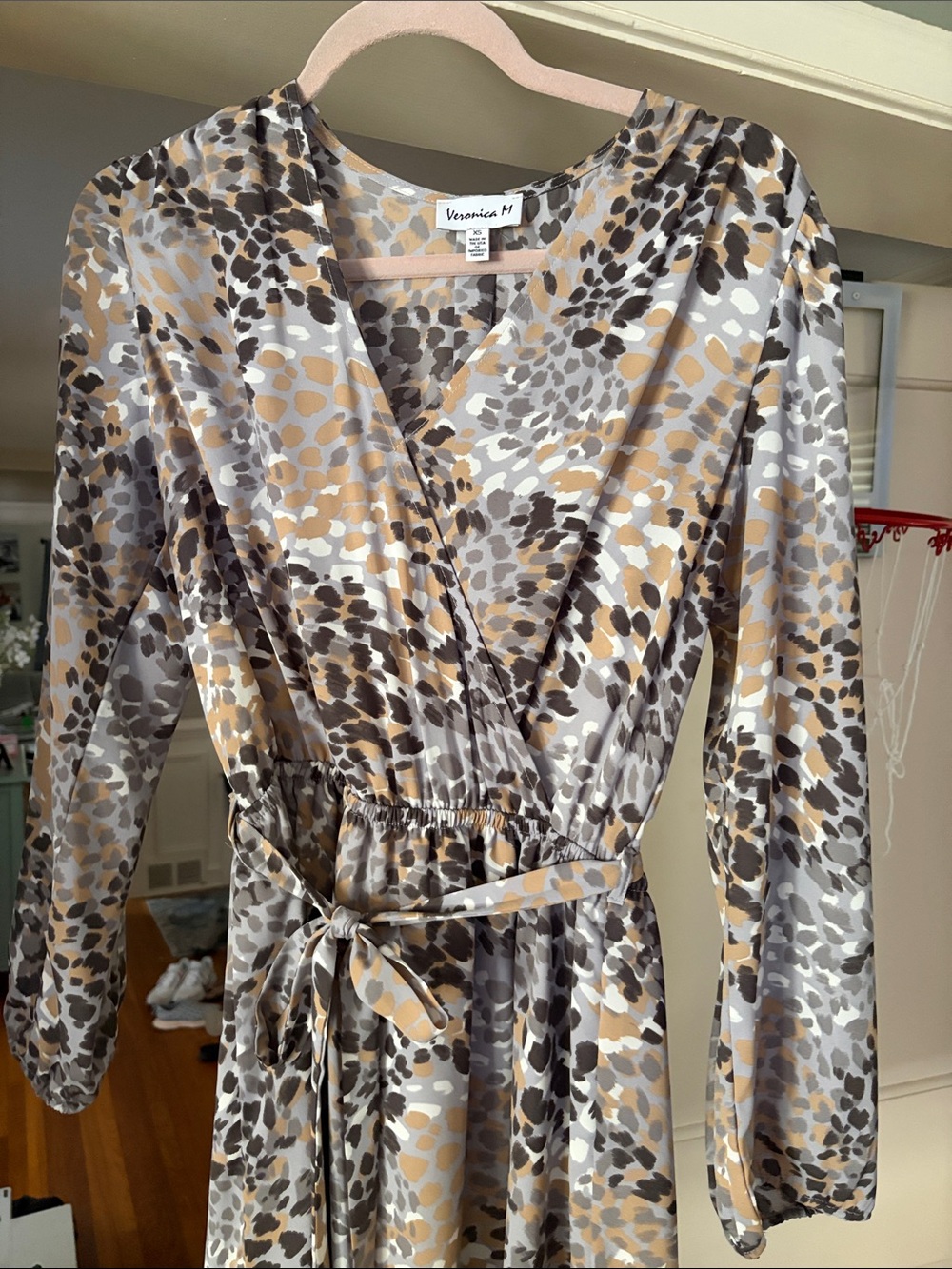 Veronica M Taupe, Gray & Cream Wrap Robe